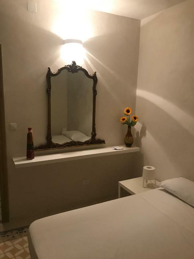 Appartamento A Due Passi Dal Porto Trapani Esterno foto