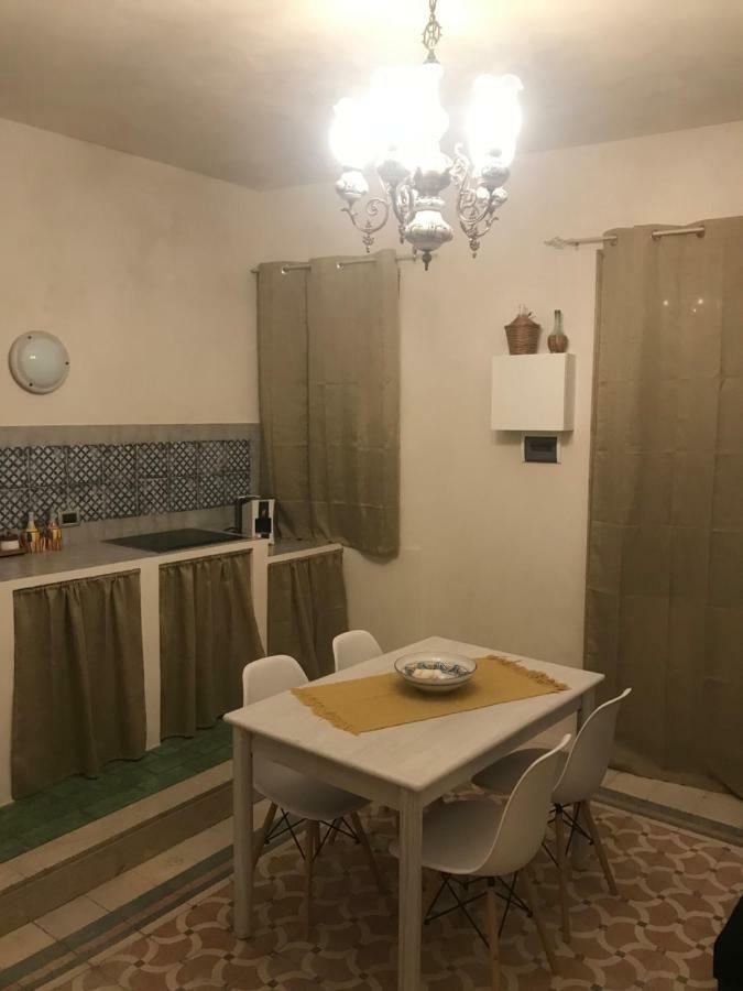 Appartamento A Due Passi Dal Porto Trapani Esterno foto